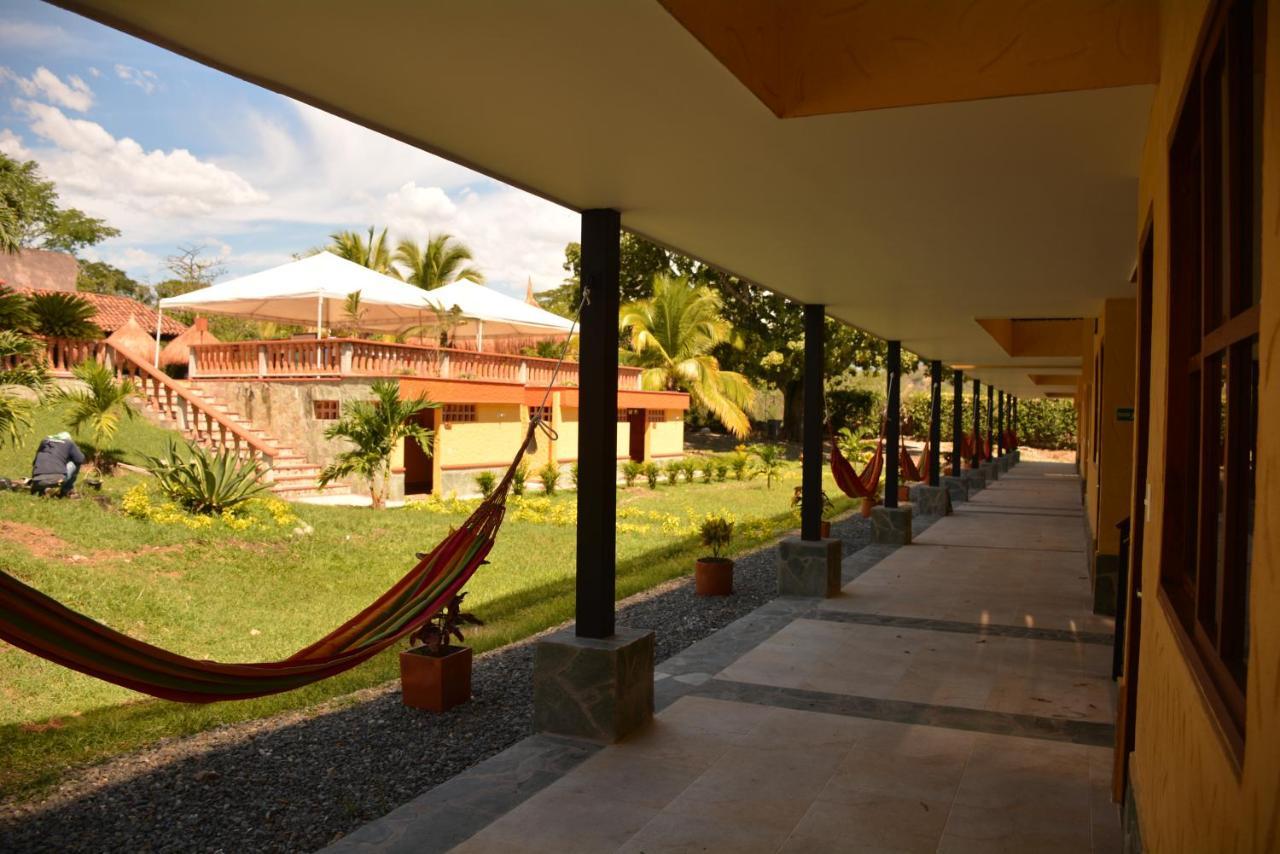 Hotel Porton Del Sol Санта-Фе-де-Антьокия Экстерьер фото